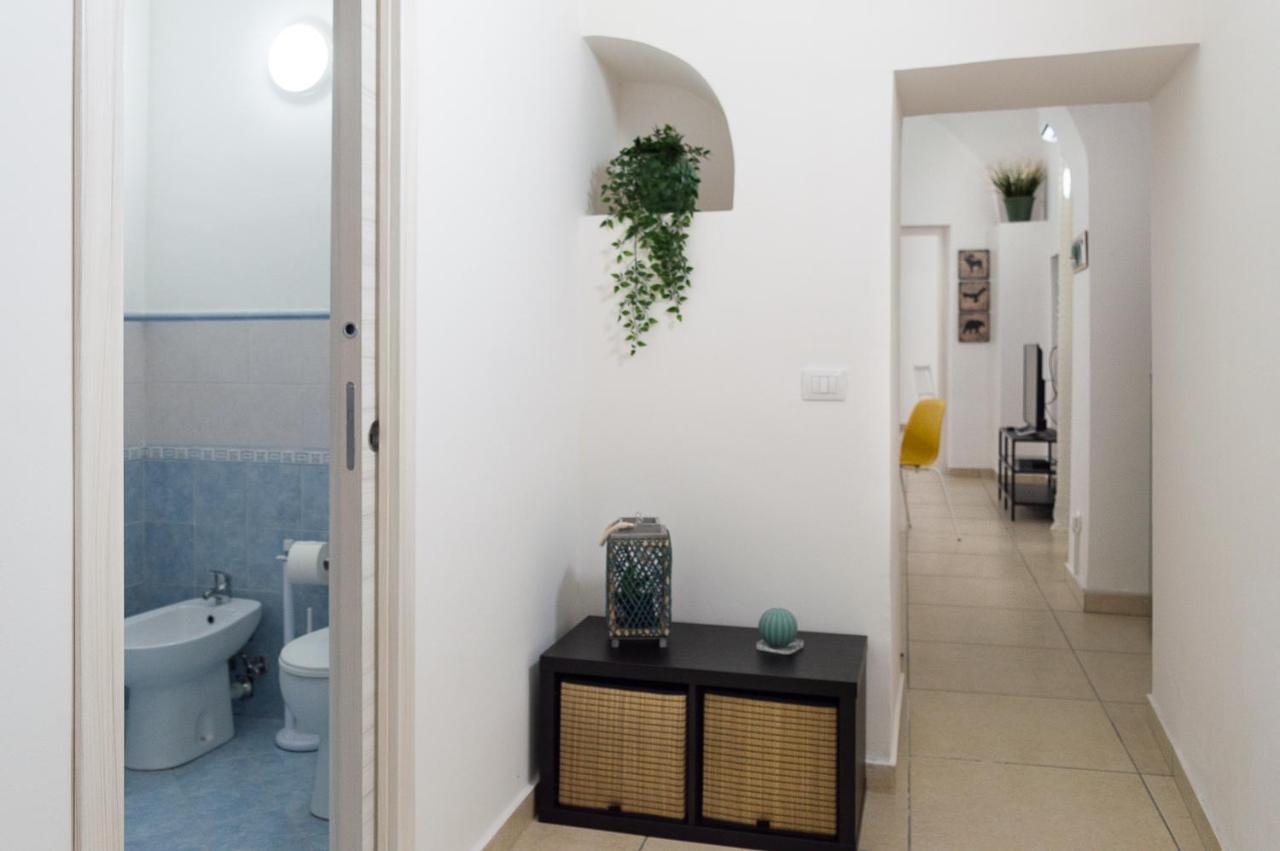 Agathe Guest House Catania Bagian luar foto