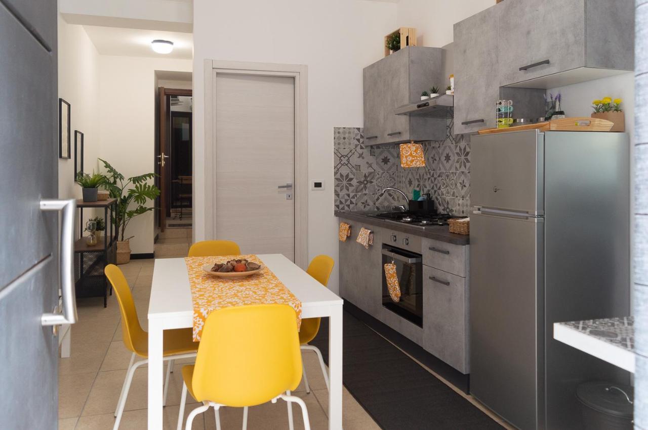 Agathe Guest House Catania Bagian luar foto